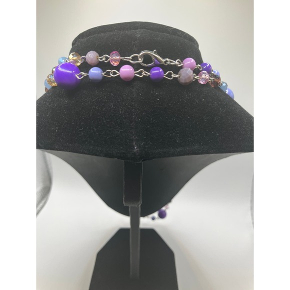 Purple Hues, Pink Crystals of Different Sizes Beads Necklace! - Picture 8 of 8